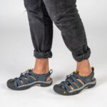 NAVY-MEDIUM GRAY Keen Men's Newport H2 - Image 6